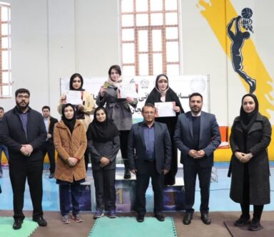 مسابقات لیفت بانوان آذربایجان شرقی