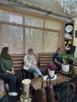 از کجا می‌آید این آوای دوست