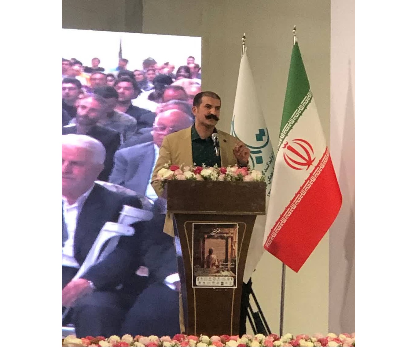 تولیدکنندگان تابلوفرش حریف مالیات نیستند