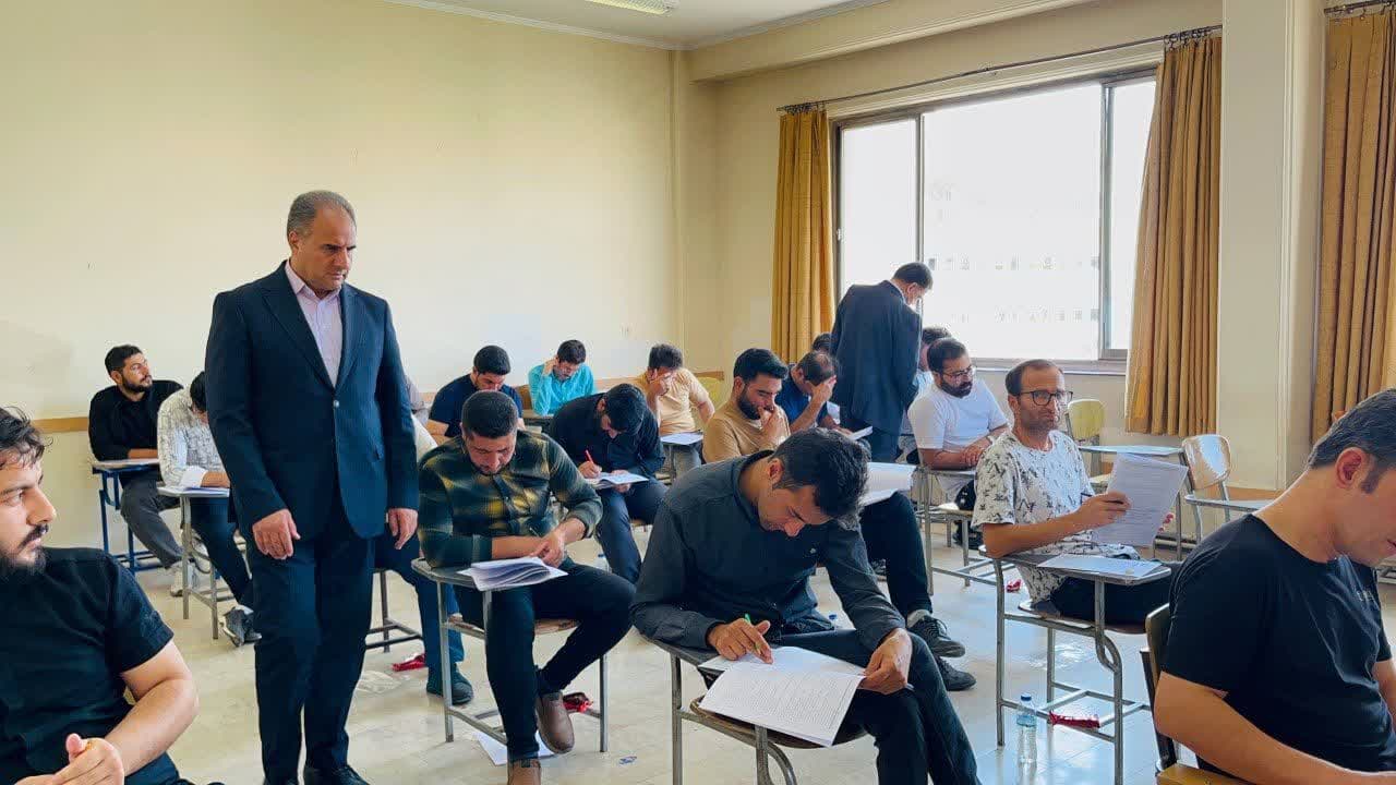 رقابت ۲۵۰۵۱ نفر در آزمون استخدامی آموزش و پرورش در آذربایجان شرقی