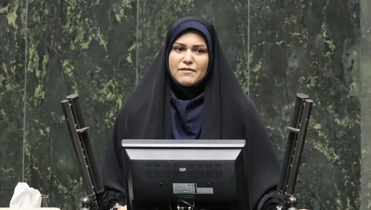 زهرا خدادادی، رئیس جدید فراکسیون زنان مجلس شد