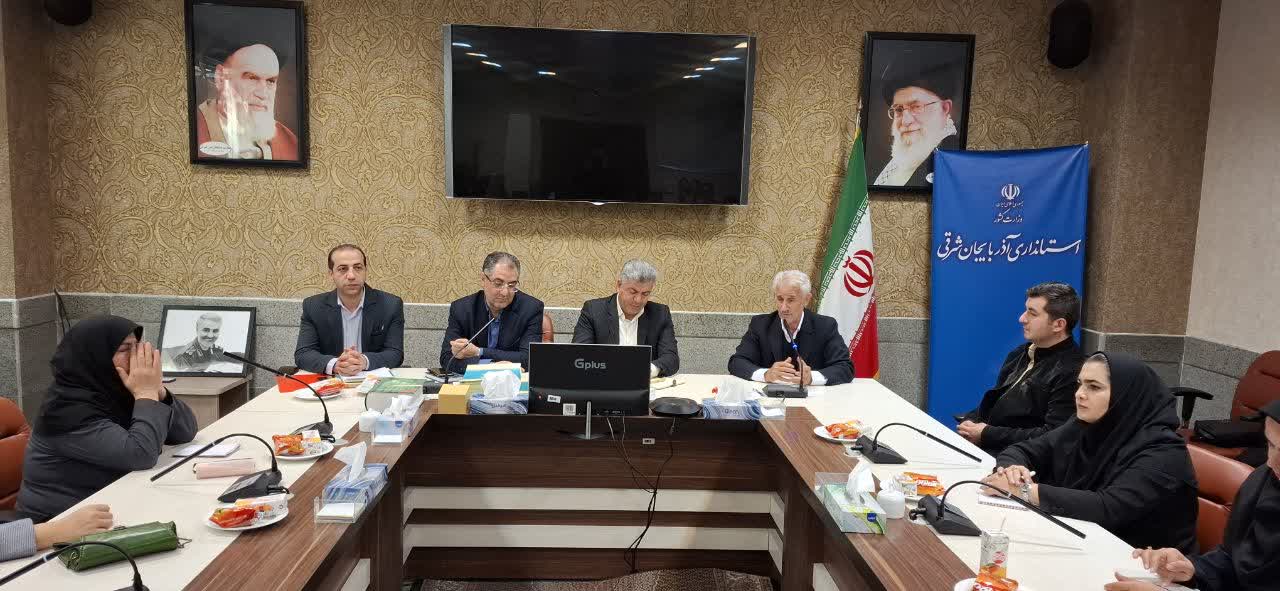 مراسم تقدیر از غرفه‌داران و شرکت‌کنندگان در نمایشگاه توانمندی‌های روستایی