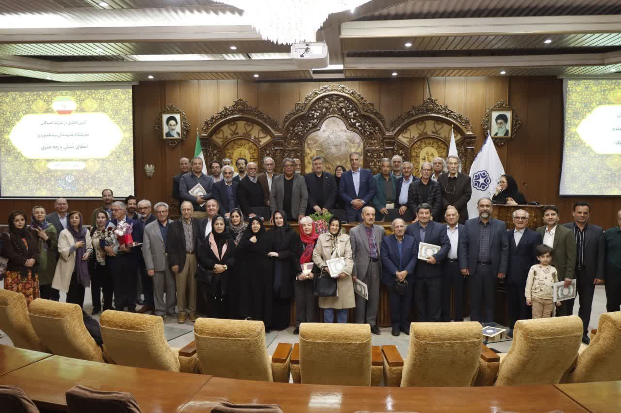 نشان اعتبار هنر؛ پاسداشت چراغ‌داران پیشکسوت فرهنگ و هنر آذربایجان شرقی