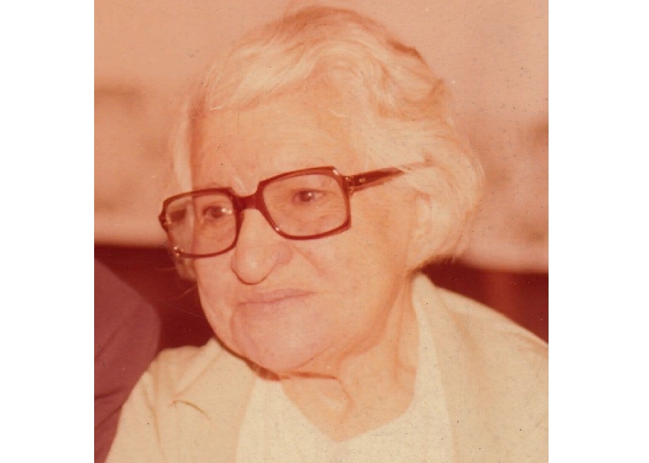 خدیجه افضل‌وزیری، فعال حقوق زنان و روزنامه‌نگار پیشگام