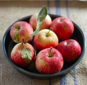 سنت «نیسگیل تیکه»