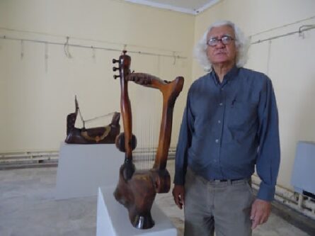 شجاع الدین شهابی هنرمندی میان حجم و موسیقی