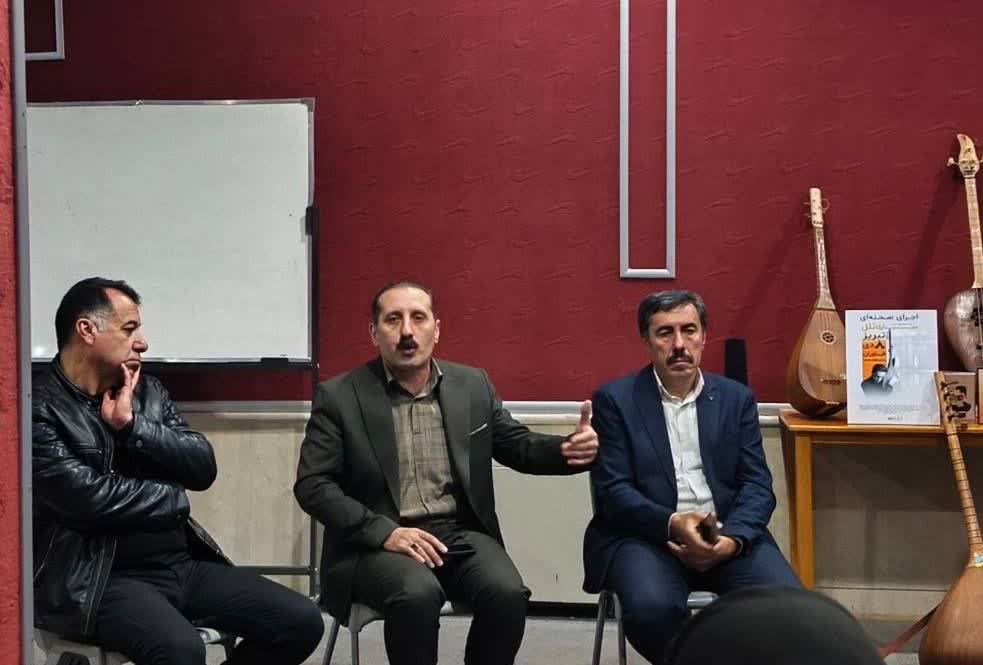 گروه ساری‌تئل: احیای موسیقی آشیقی با تلفیق اصالت و نوآوری