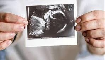 نقد پویش "خوش بحالم که مادرم": نگاهی به سیاست‌های تشویق فرزندآوری