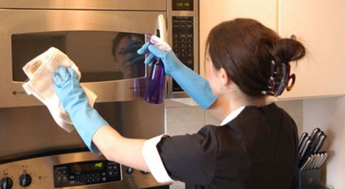 بازتولید نابرابری درون جنسیت زنانه از مسیر برونسپاری کار خانگی