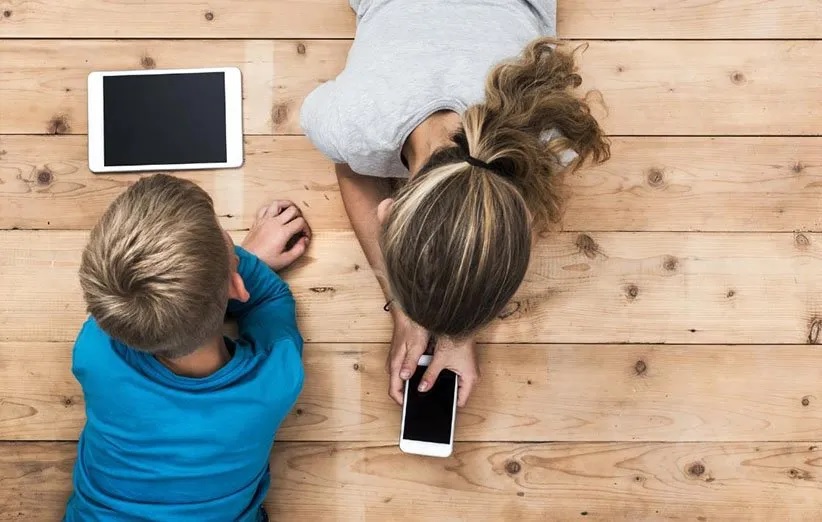 صفحه نمایش راه حلی آسان برای کاهش کسالت کودکان