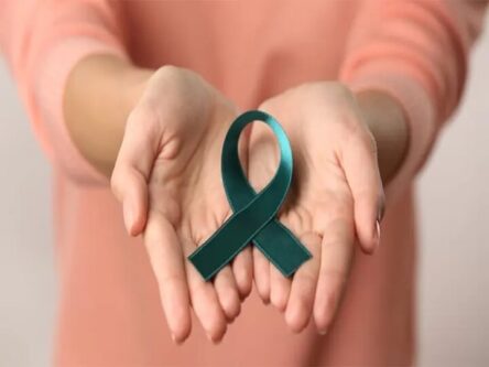 واکسیناسیون مهمترین اقدام پیشگیرانه از سرطان دهانه رحم