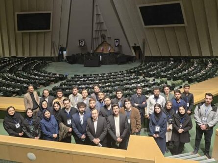 برگزاری اردوی علمی–آموزشی «روایت پیشرفت» با محوریت بازدید از مجلس شورای اسلامی