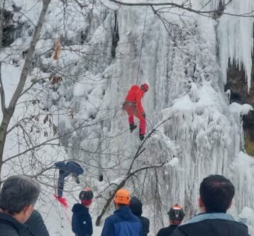 برگزاری جشنواره استانی یخ نوردی در مراغه