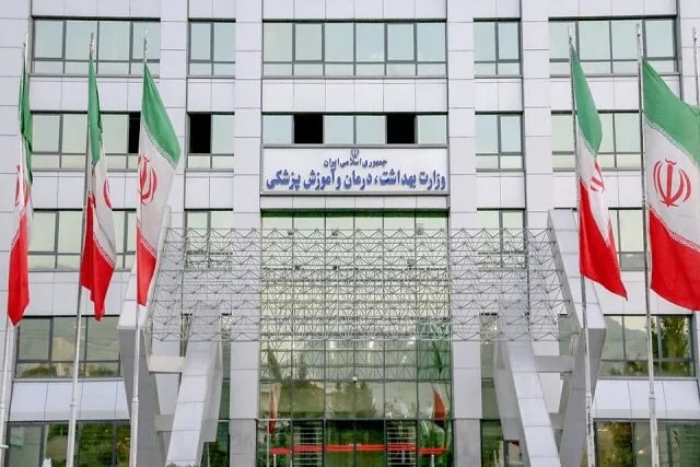 شروع به کار بیش از ۱۵۰۰۰ نیروی جدید در وزارت بهداشت